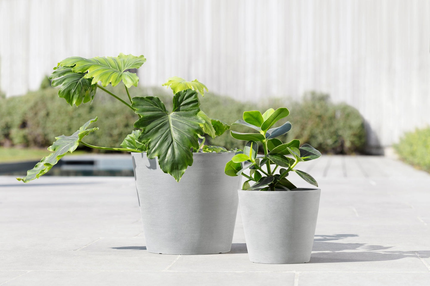 Kukkaruukku - Ecopots - Amsterdam 20cm valkoharmaa - Ecopots - Uuden aikakauden kukkaruukku kierrätysmateriaalista