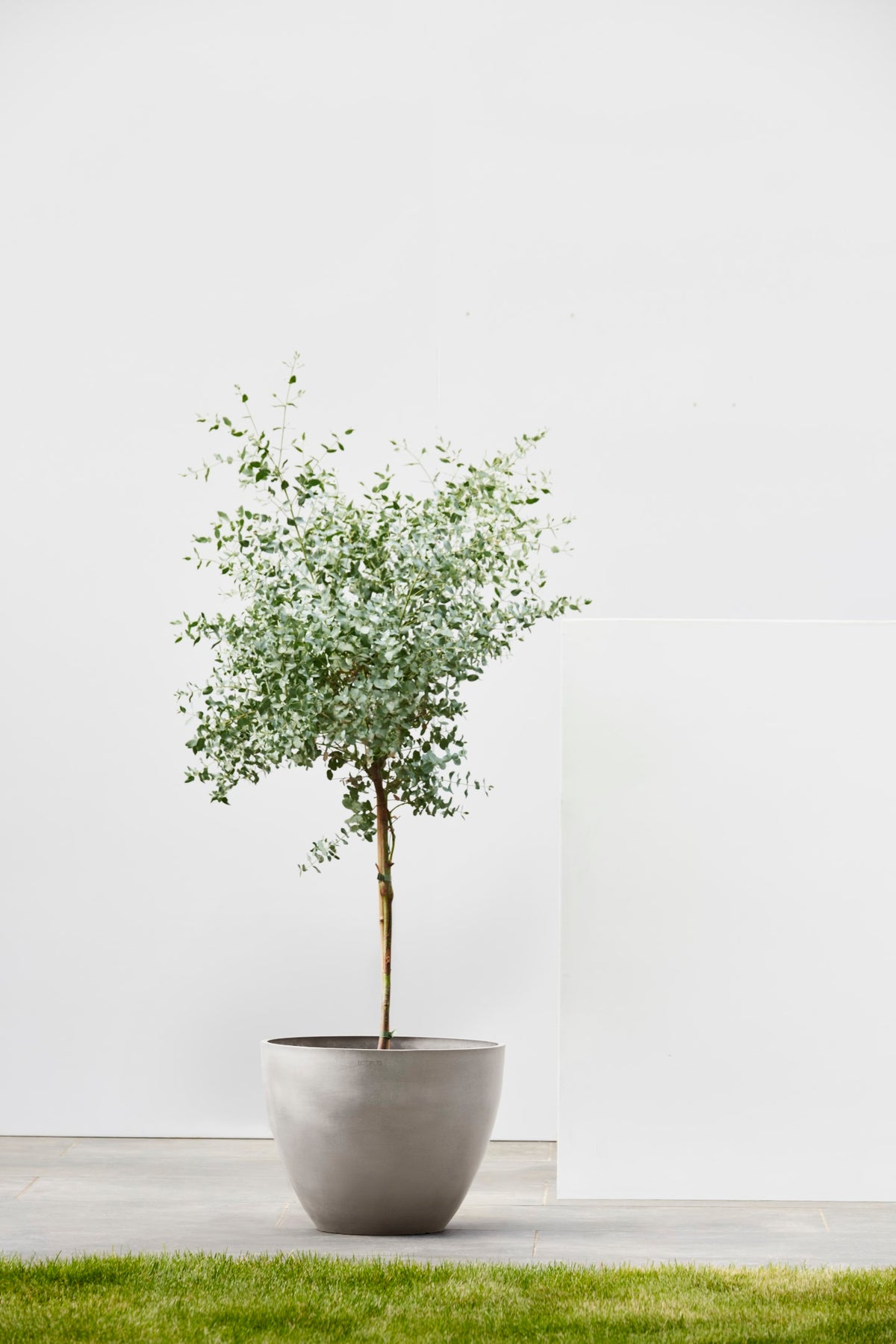 Kukkaruukku Antwerpen 40cm taupe – tunnelmakuva 3
