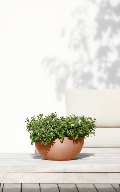 Kukkaruukku Brysseli 35cm terracotta – tunnelmakuva